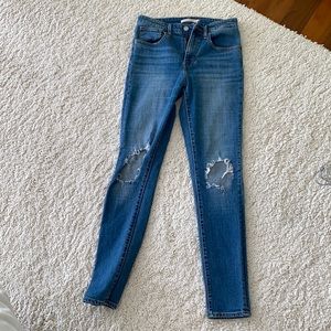 Women’s Skinny jeans